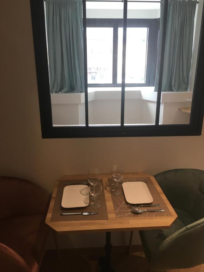 Le Donjon De Rouen Apartment Bagian luar foto